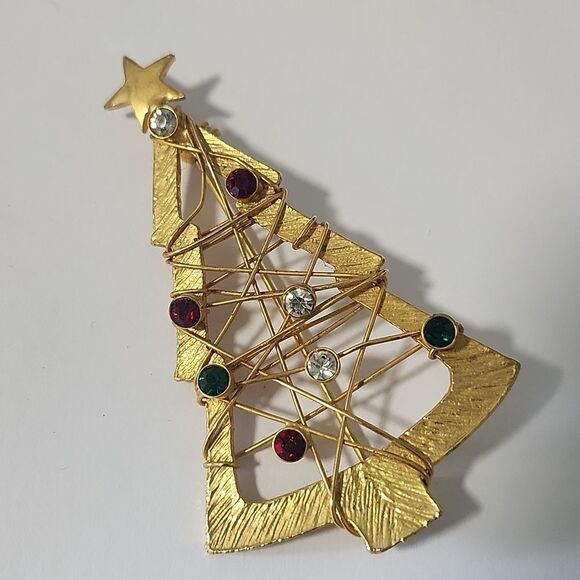 Large Open Christmas Tree w Thin Criss Cross Wire & Red Green & Clear Rhinestone - Picture 1 of 4